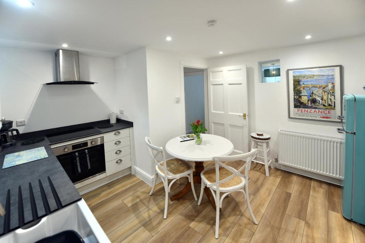 Ferienwohnung The Little Courtyard Penzance Exterior foto